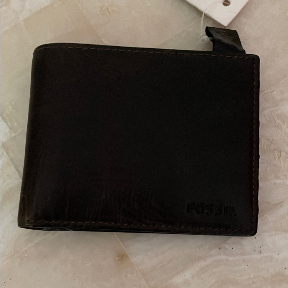 Fossil Dark Brown Leather Key & Card Holder